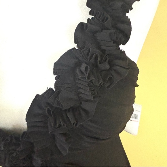 NWT Maggy London Black Plunge Neck Ruffled Sleeveless Mini Cocktail Dress (10) - Picture 7 of 14